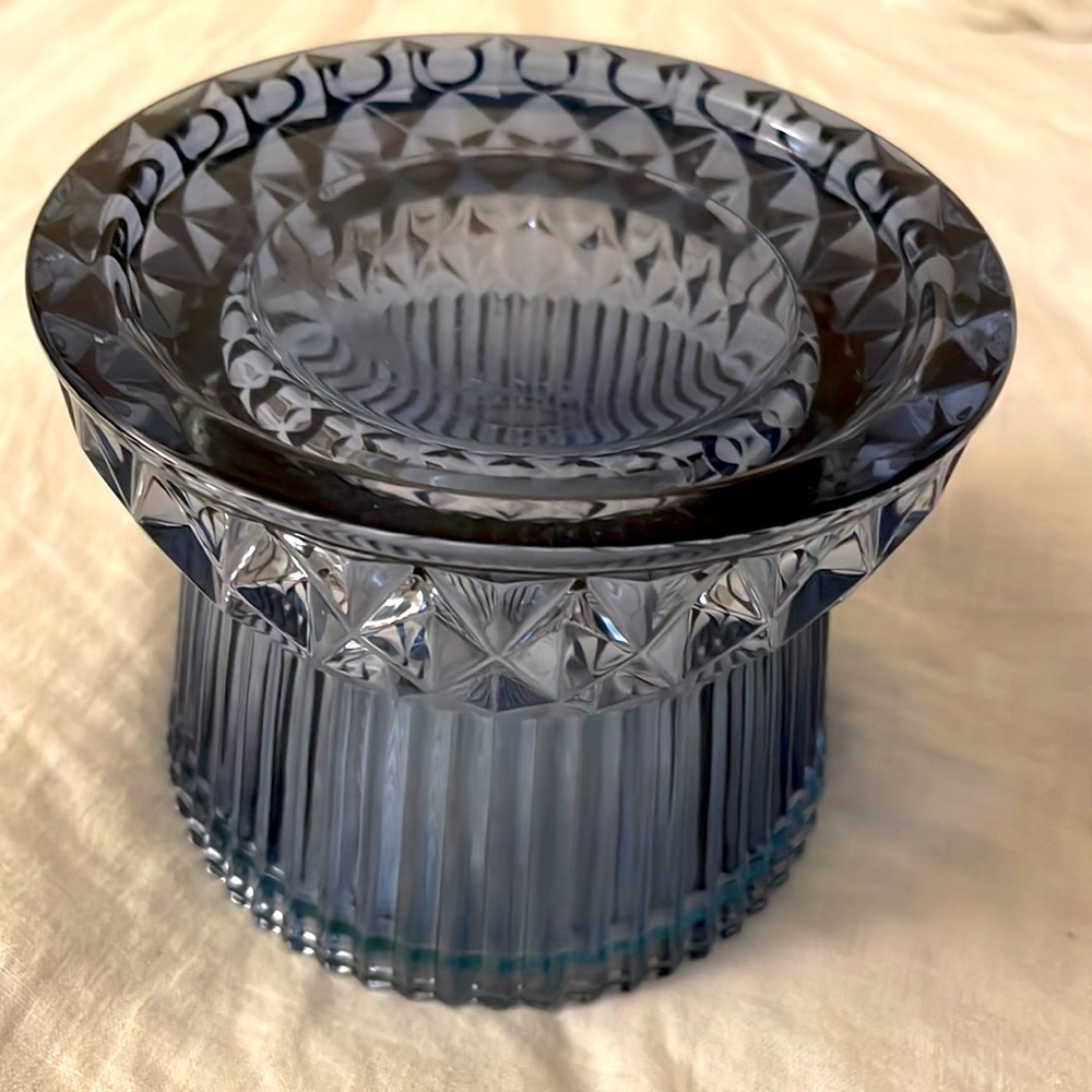 COPY - Bath & Body Works Faceted Blue Glass Pedestal